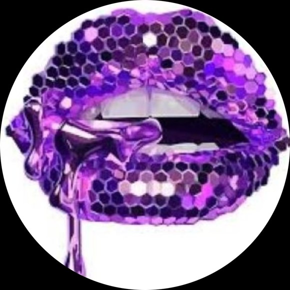 lilac_kisses